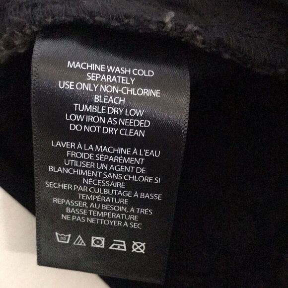 BDG Cheeky High Rise Distressed Shorts sz 27 NWT - Picture 10 of 13